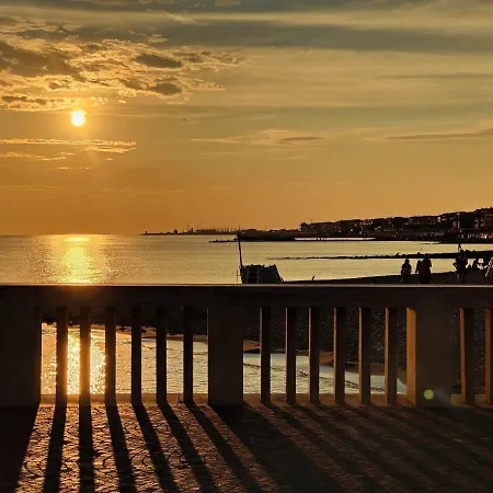 Apartamento Tra Mare E Arte Lido di Ostia
